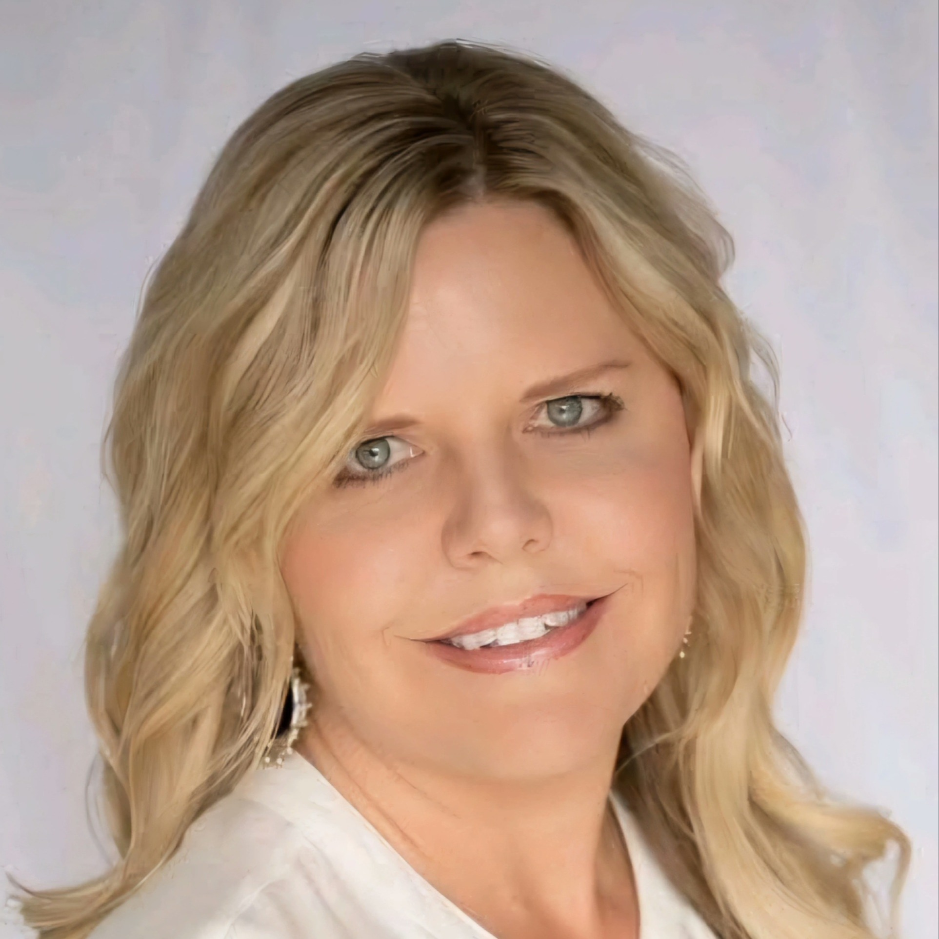 Headshot of Sarah Carlson