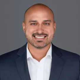 Erik Alvarez, Agent in  - Compass