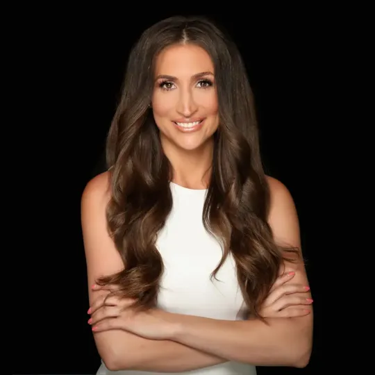 Samantha Moore, Agent in  - Compass