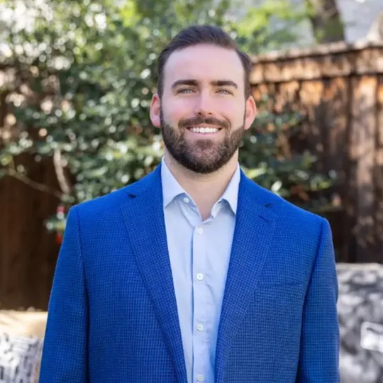 Thomas Reilly, Agent in  - Compass