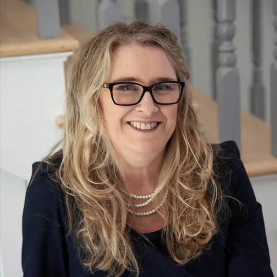 Donna Brooks, Agent in  - Compass