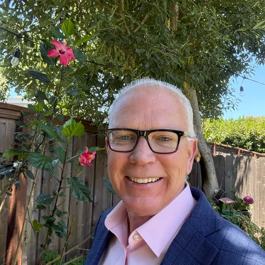David McAlindon, Agent in  - Compass