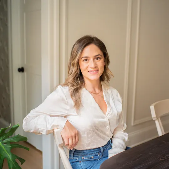 Michelle Welch, Agent in  - Compass