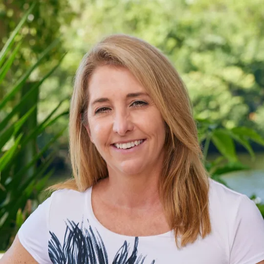 Chris Callaway Staniszewski, Agent in  - Compass