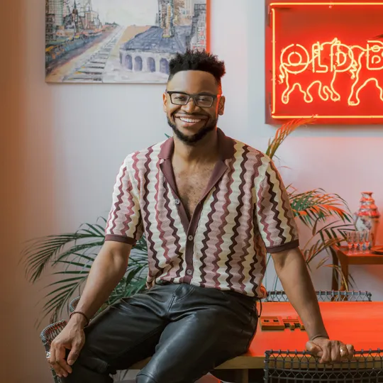 Roy Ellis, Agent in  - Compass