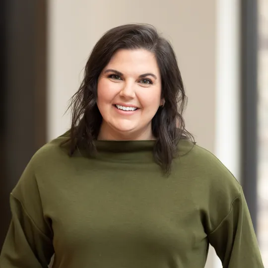 Lindsey Fowler, Agent in  - Compass