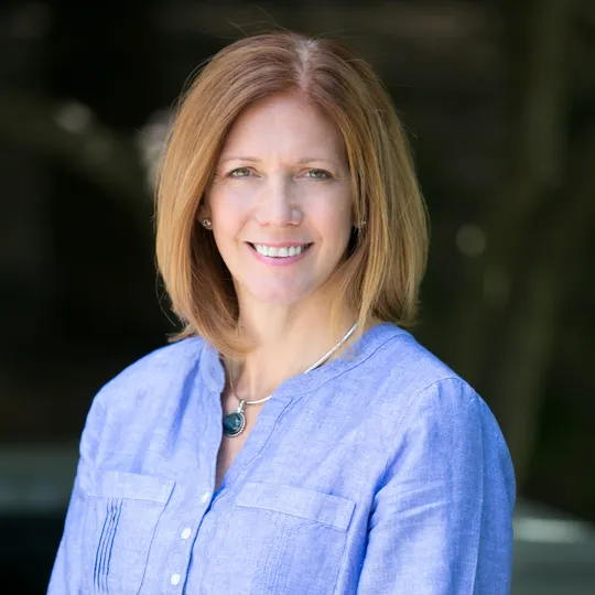 Tina Crow, Agent in  - Compass