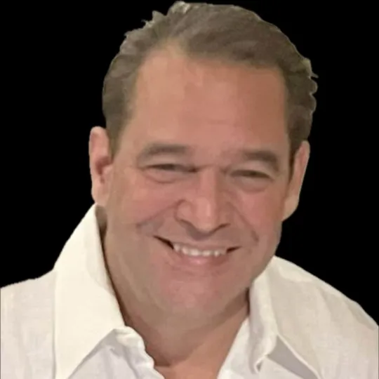 Michael Racanelli, Agent in  - Compass