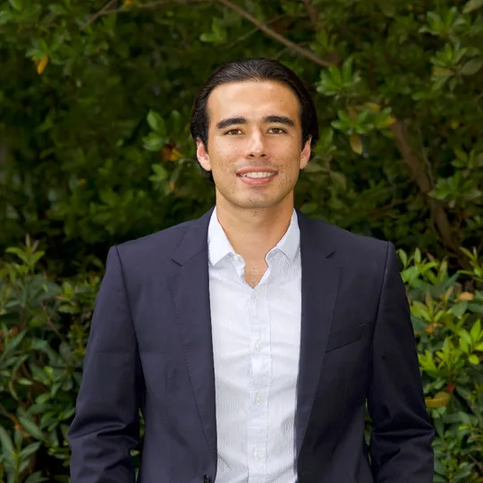 Freddie Davies, Agent in  - Compass