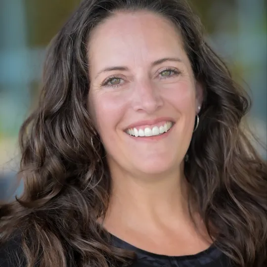 Mylie Alrich, Agent in  - Compass