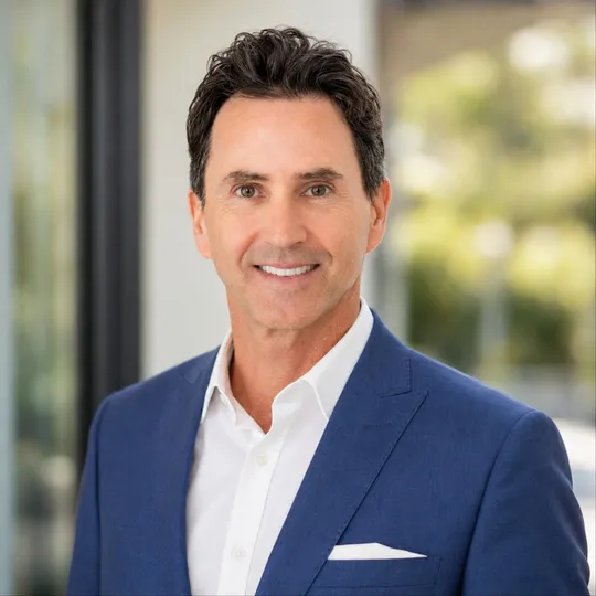 Travis Norris, Agent in  - Compass