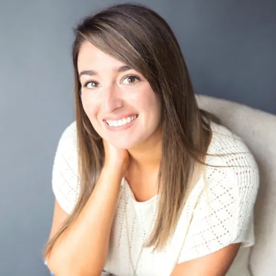 Chelsea Meng, Agent in  - Compass