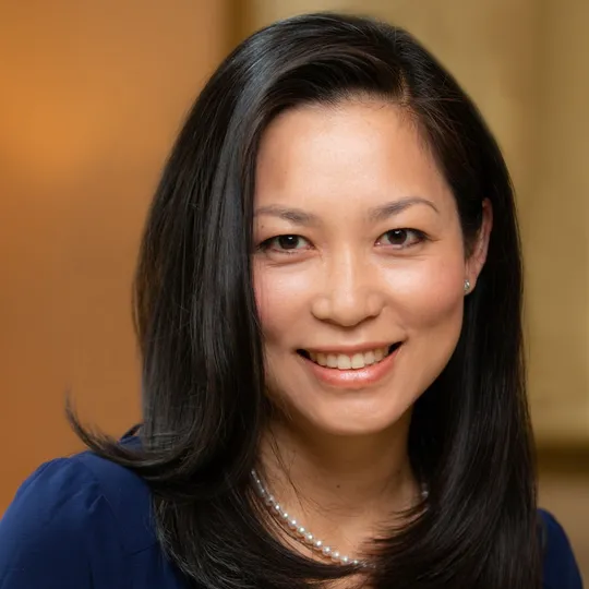 Annie Saber, Agent in  - Compass