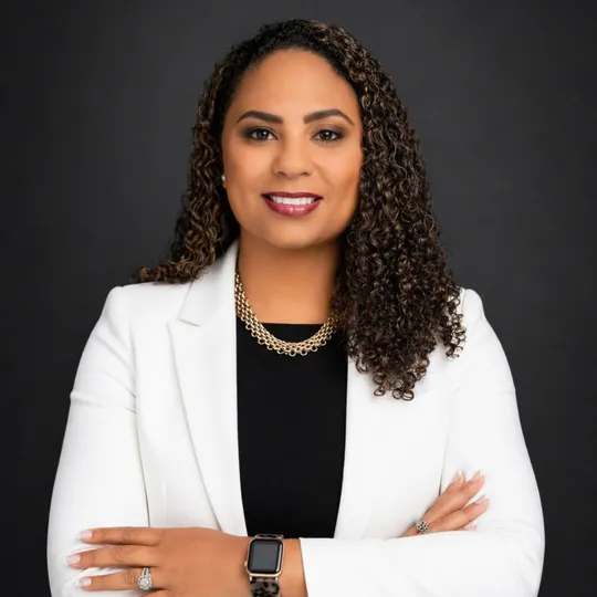 Jennifer Johnson, Agent in  - Compass