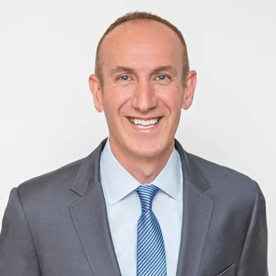 Gil Oraha, Agent in  - Compass