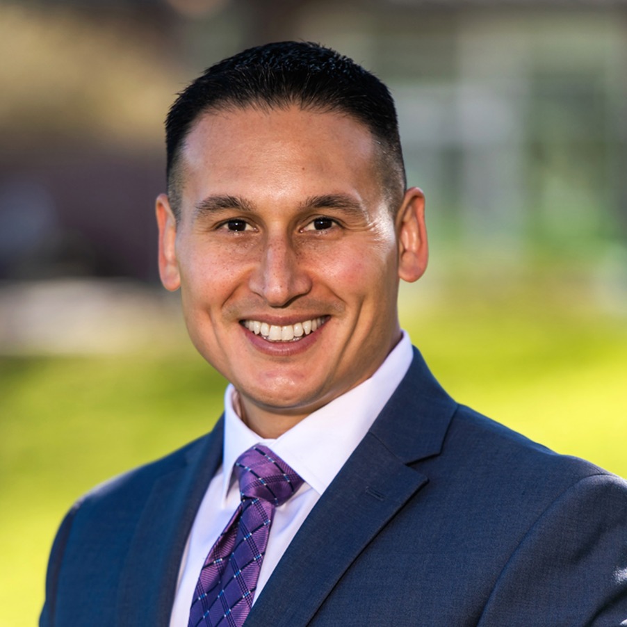 Headshot of Rick Trevino