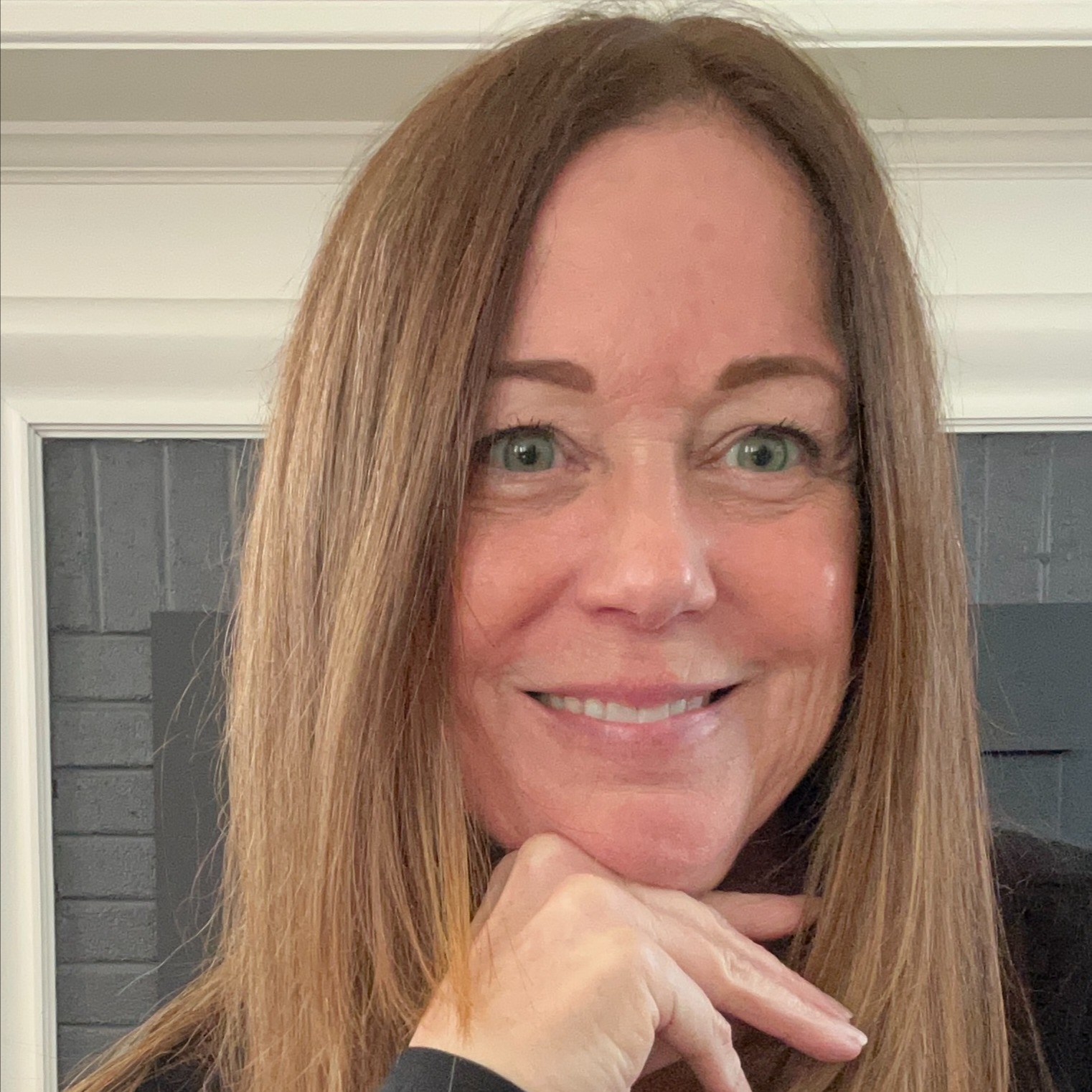 Headshot of Samantha Miller