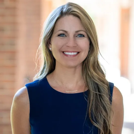 Eryn Marciano, Agent in  - Compass