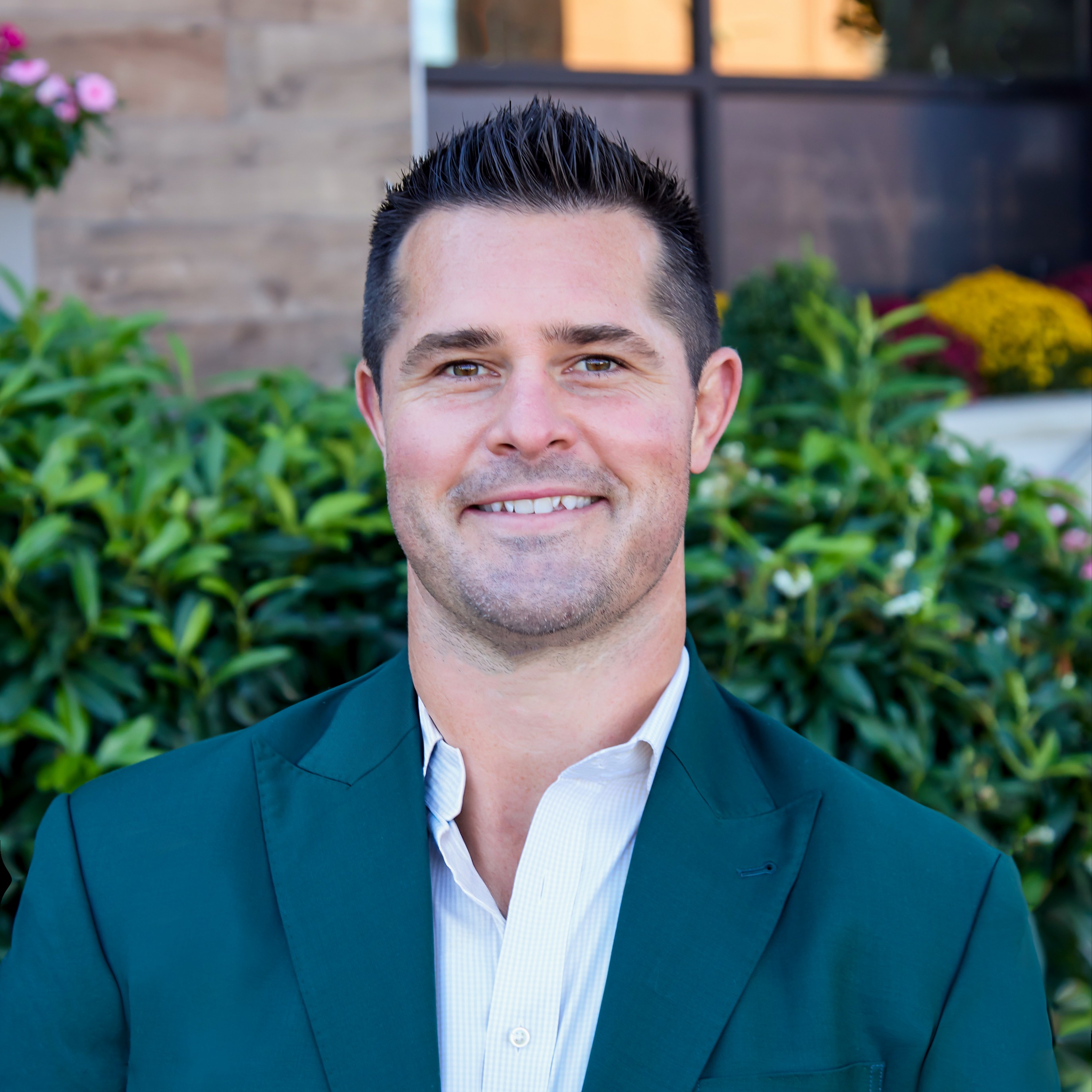 Headshot of Andy Levitre