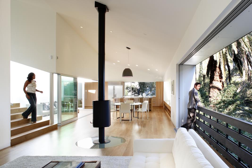 MODERN ARCHITECTURAL
