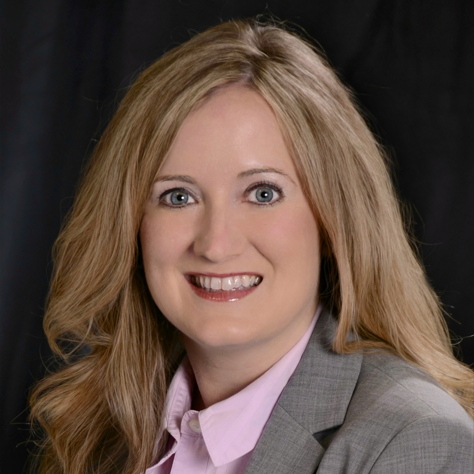 Headshot of Kelli Kilty