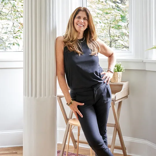 Lori Powers, Agent in  - Compass