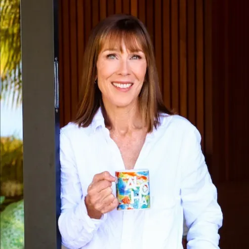 Hannah Sirois, Agent in  - Compass