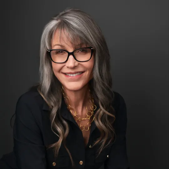 Erin Hovan, Agent in  - Compass