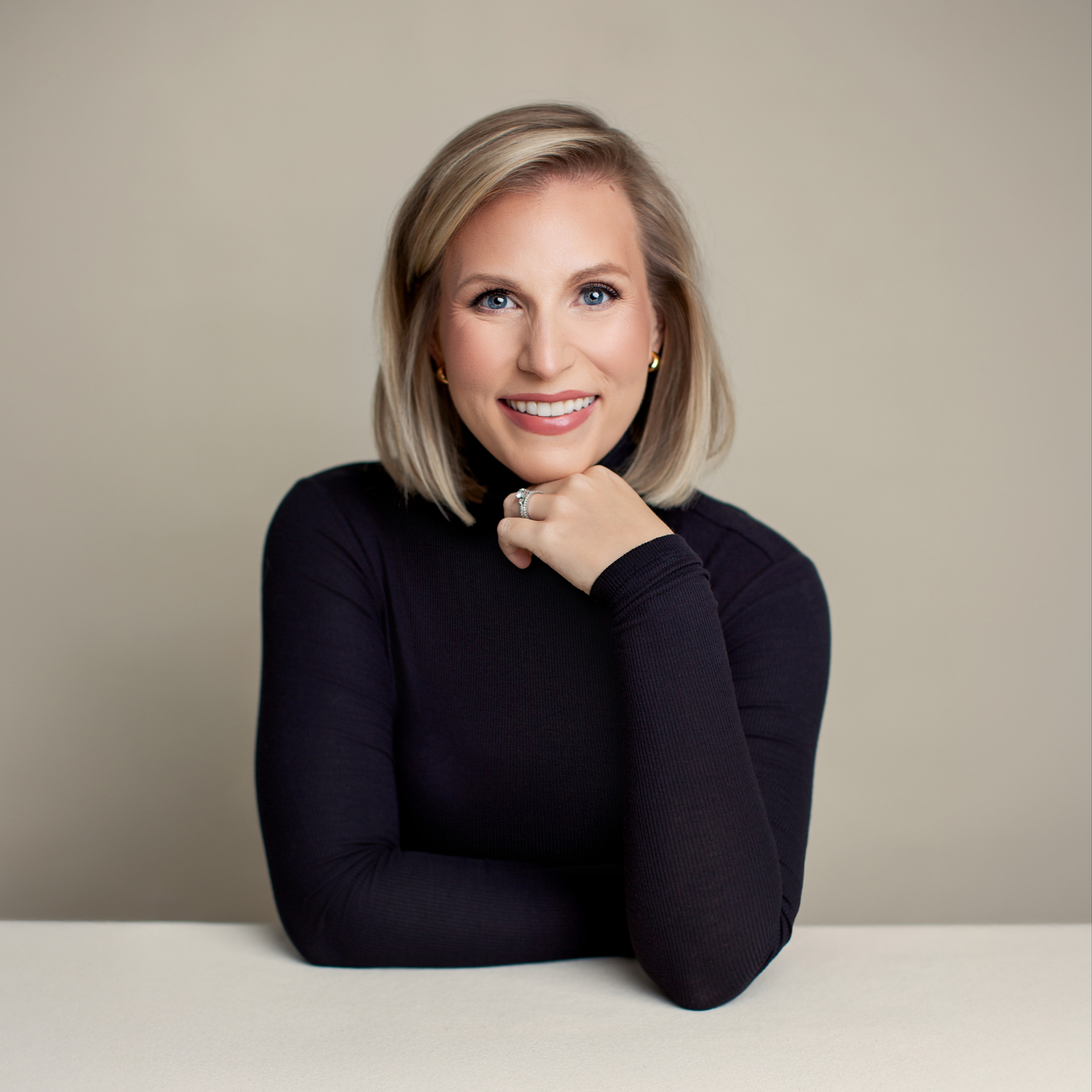 Headshot of Caryn Luethe