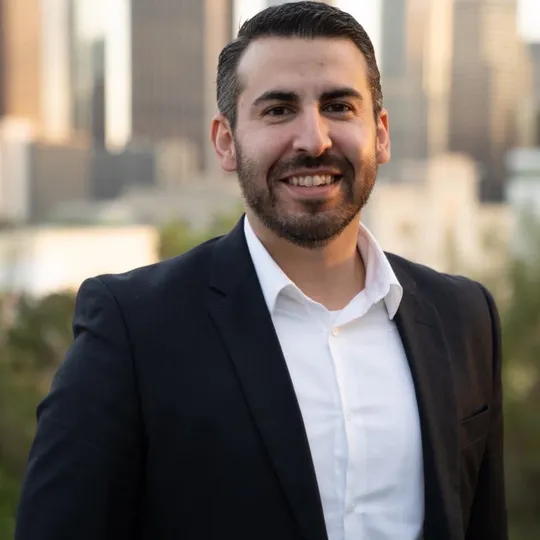 Christopher Texeira, Agent in  - Compass