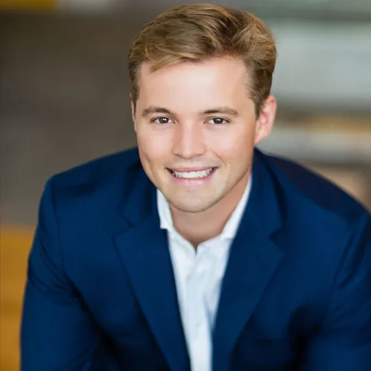 Chase Lottmann, Agent in  - Compass