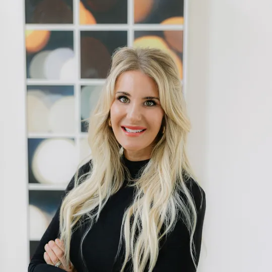 Katy Barnes, Agent in  - Compass