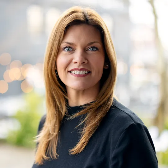 Michaela Jenkins, Agent in  - Compass