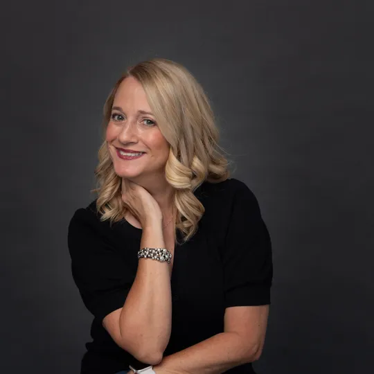 Angela Owen, Agent in  - Compass