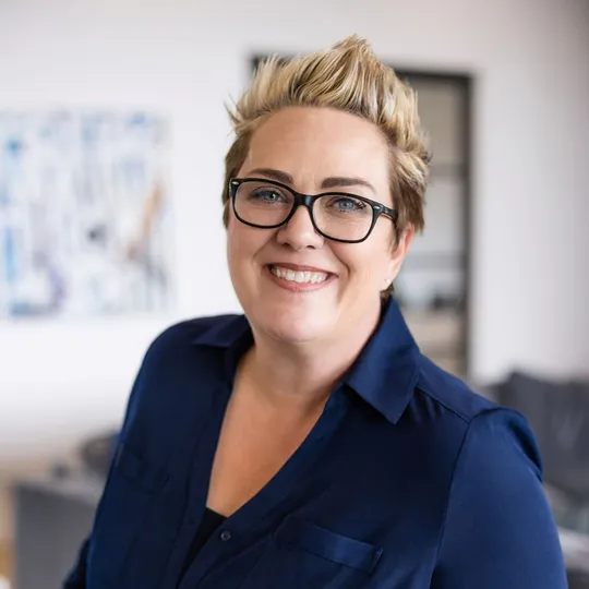 Carrie Caggiano, Agent in  - Compass