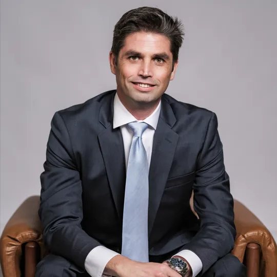 Rory St Van, Agent in  - Compass