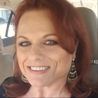 Headshot of Barbi Veitch