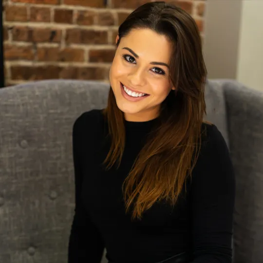 Eleonora Dzigava, Agent in  - Compass