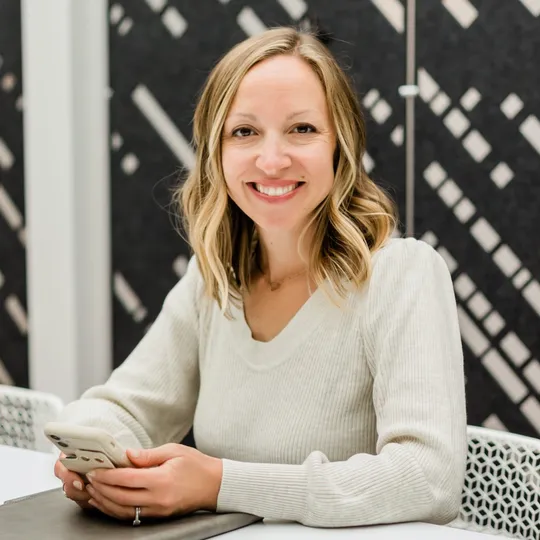 Tayler Moots, Agent in  - Compass