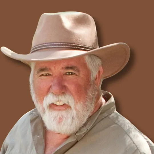 Ronald Pavelka, Agent in  - Compass