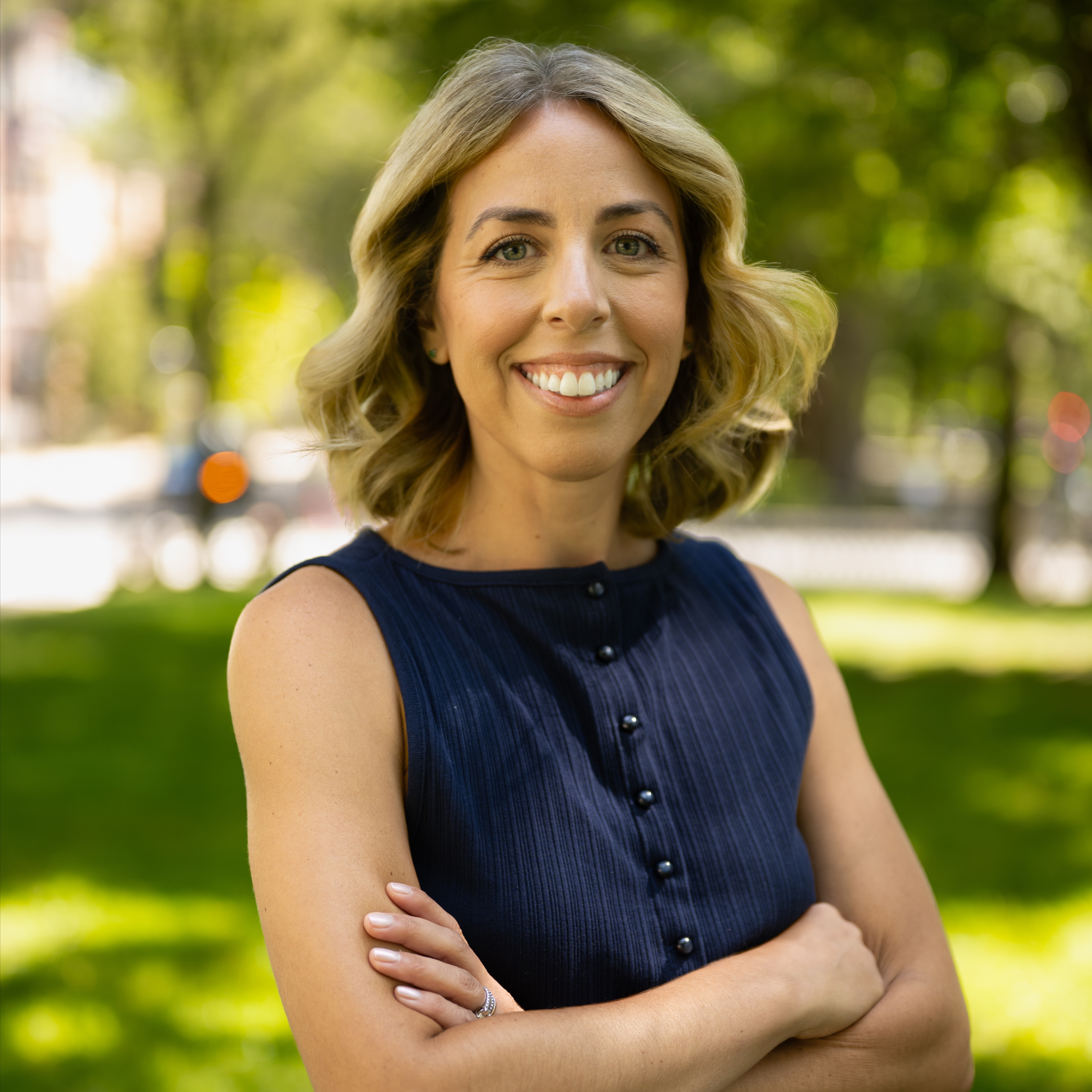 Headshot of Danielle Larson