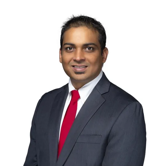 Mo Iqbal, Agent in  - Compass