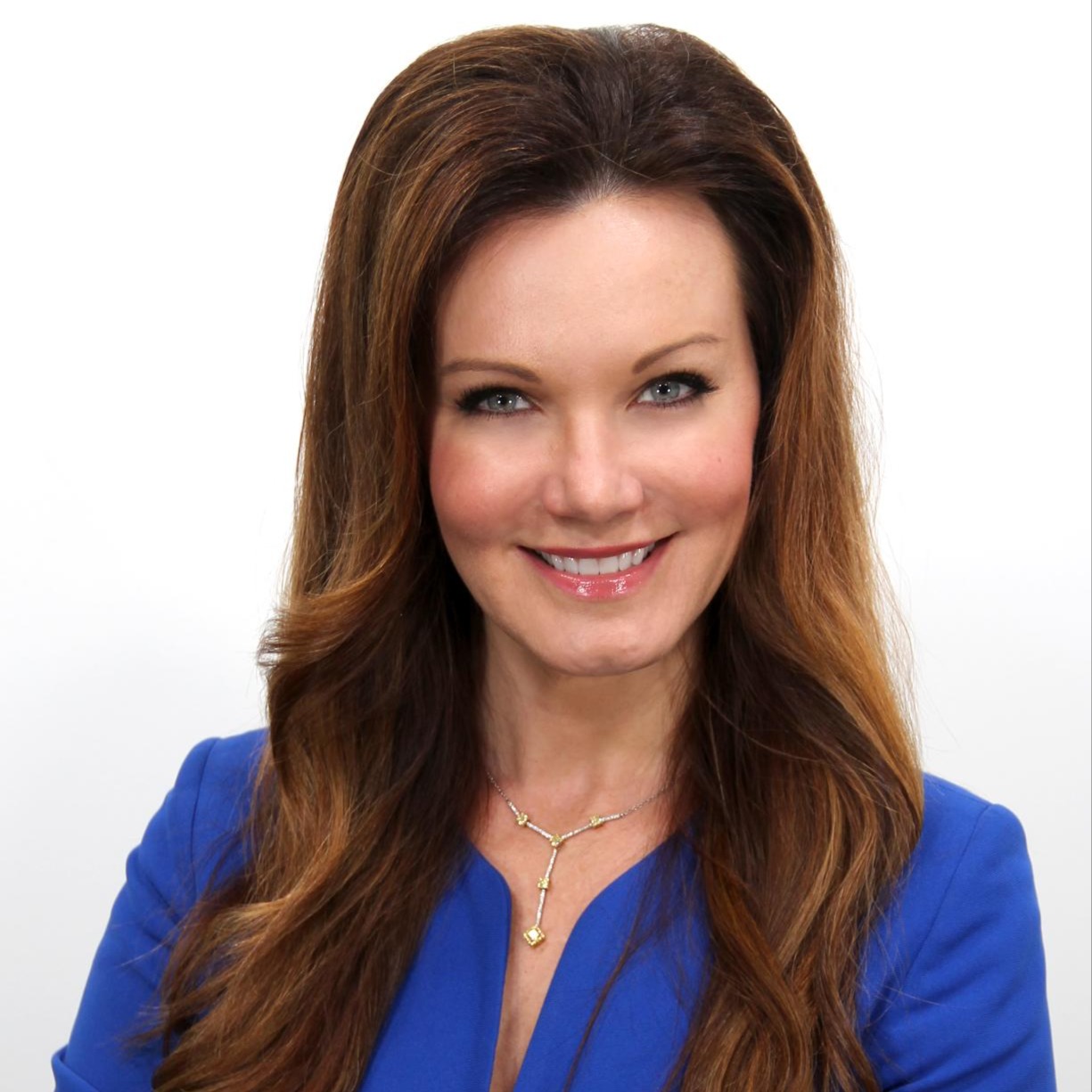 Headshot of Michelle Mundra