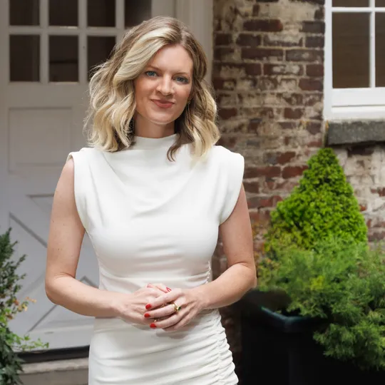 Grace Steel, Agent in  - Compass