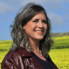 Lisa Forward, Agent in  - Compass