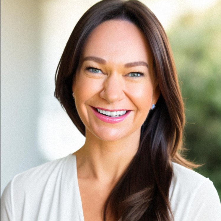 Headshot of Jeannine Lombardi