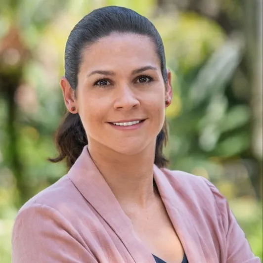 Sarah Thomson, Agent in  - Compass