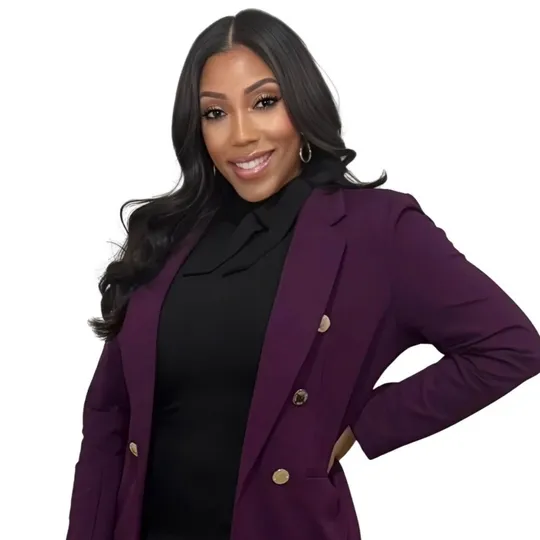 Danella Thompson, Agent in  - Compass