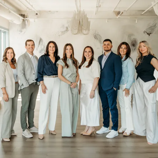 Lotzof Malk Residential, Agent in  - Compass