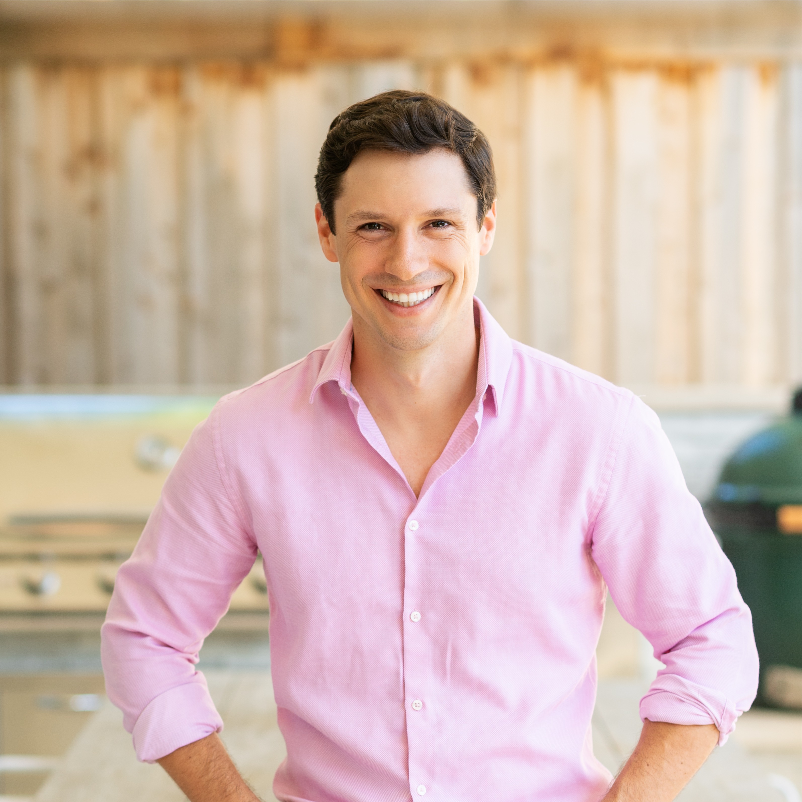 Headshot of Alessandro Cola